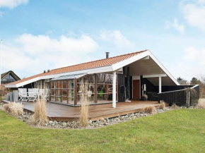 Modern Holiday Home in Juelsminde near the Sea, Juelsminde
